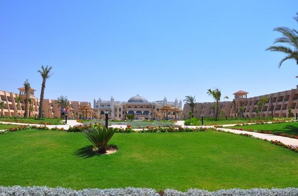 Jasmine Palace Resort & Spa