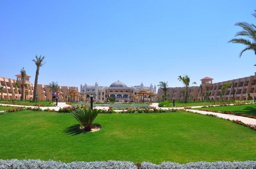 Jasmine Palace Resort & Spa