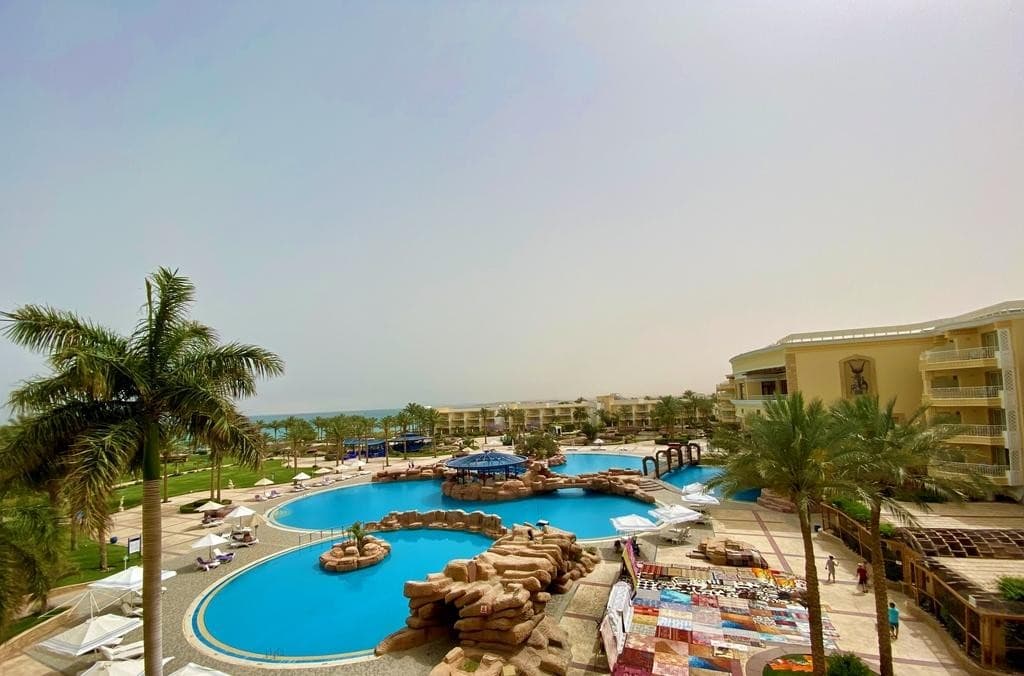 Palm Royale Soma Bay