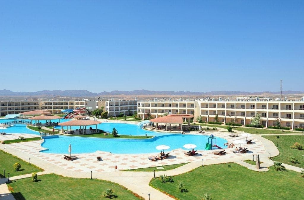 Royal Brayka Beach Resort (Mango klub)