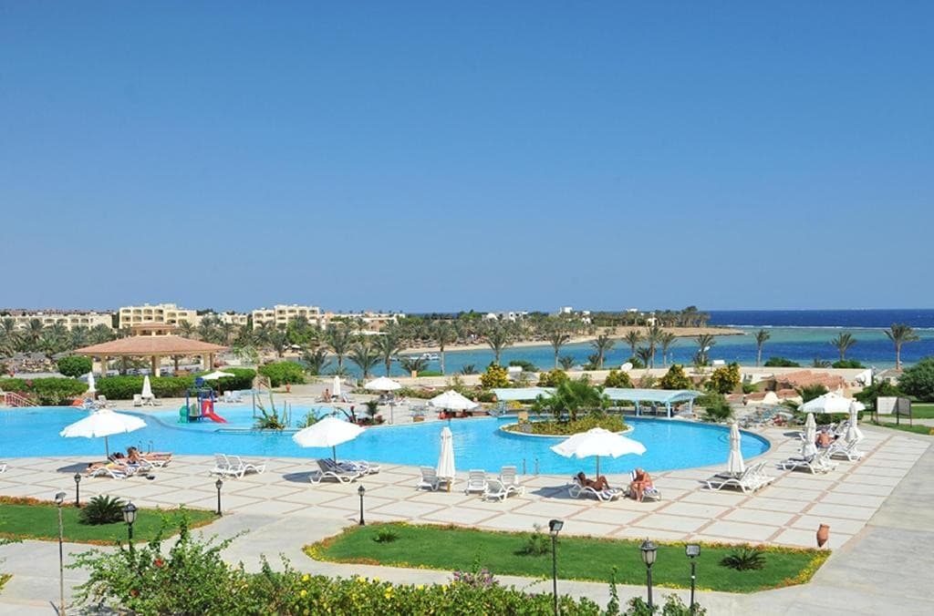 Royal Brayka Beach Resort (Mango klub)