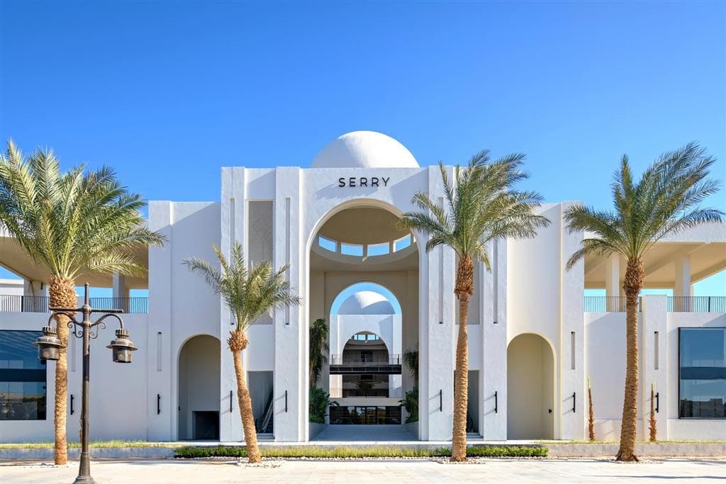 Serry Beach Resort