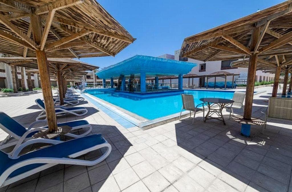 Blend Club Aqua Resort