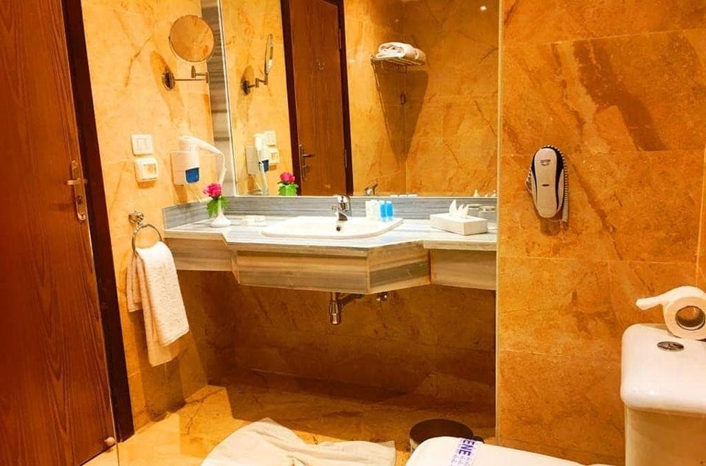 Hawaii Paradise Aqua Park Resort