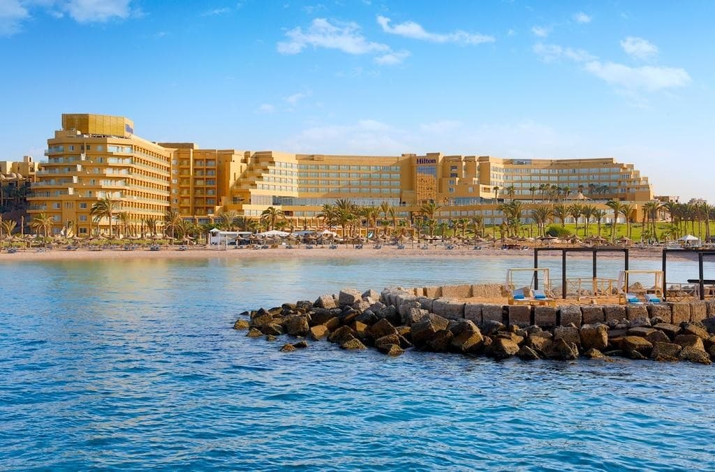 Hilton Plaza Hotel
