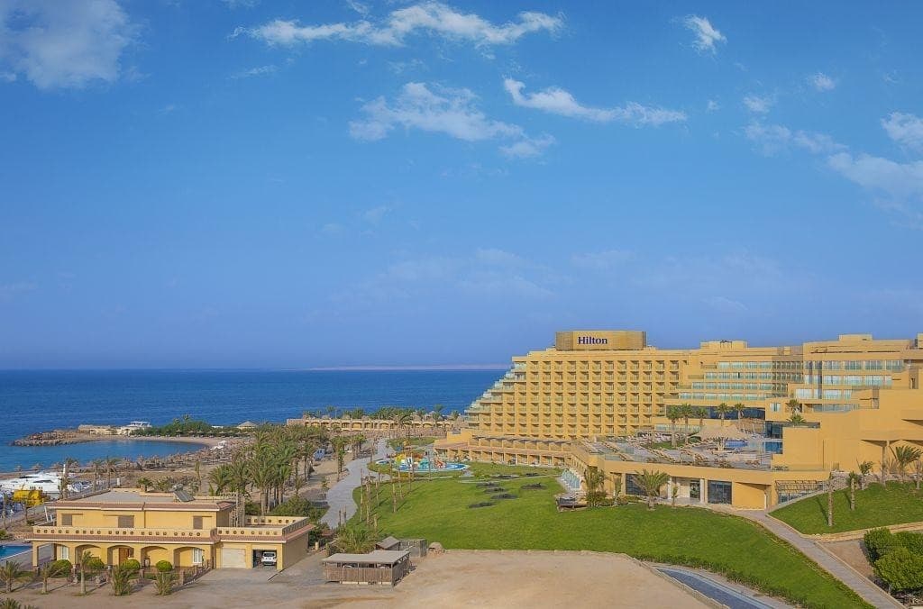 Hilton Plaza Hotel