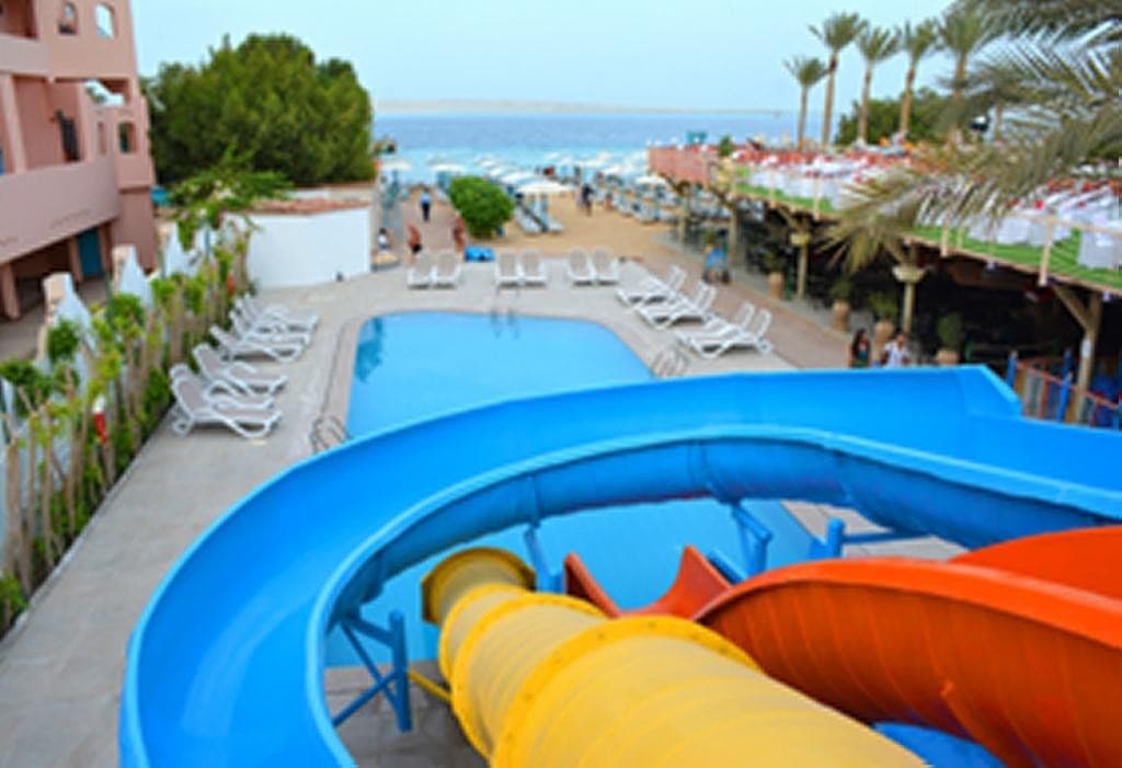 Minamark Beach Resort