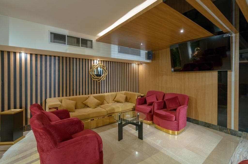 Minamark Beach Resort