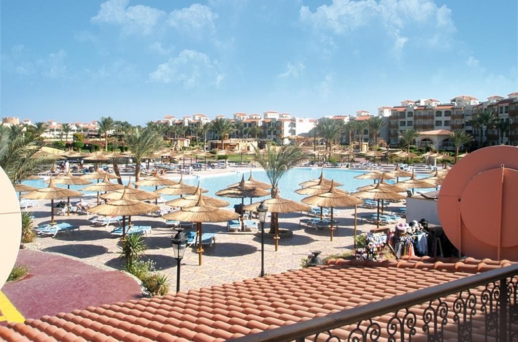 Pickalbatros Dana Beach Resort