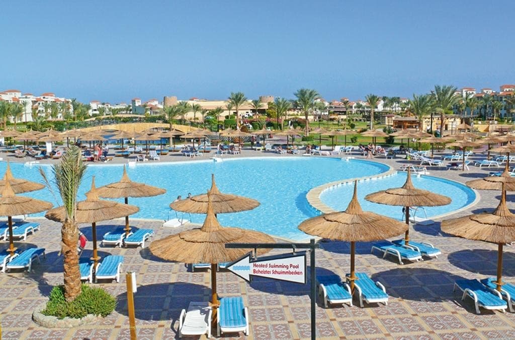 Pickalbatros Dana Beach Resort