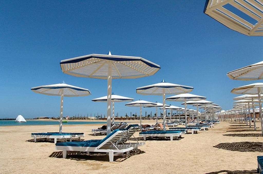 Pickalbatros Dana Beach Resort