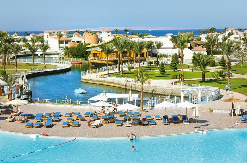Pickalbatros Dana Beach Resort