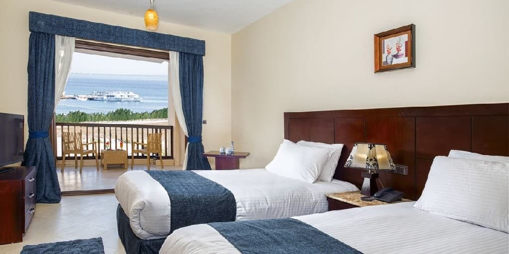 Gravity Hotel & Aqua Park