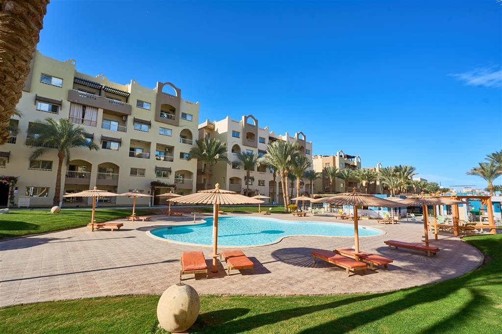 El Karma Aqua Beach Resort