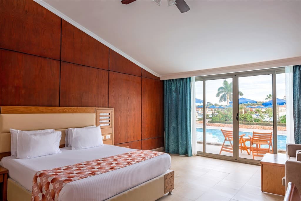 Sunrise Alora Aqua Park Resort