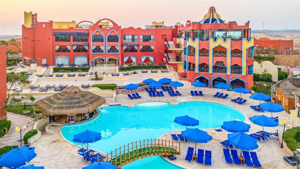 Hotel s bazénom