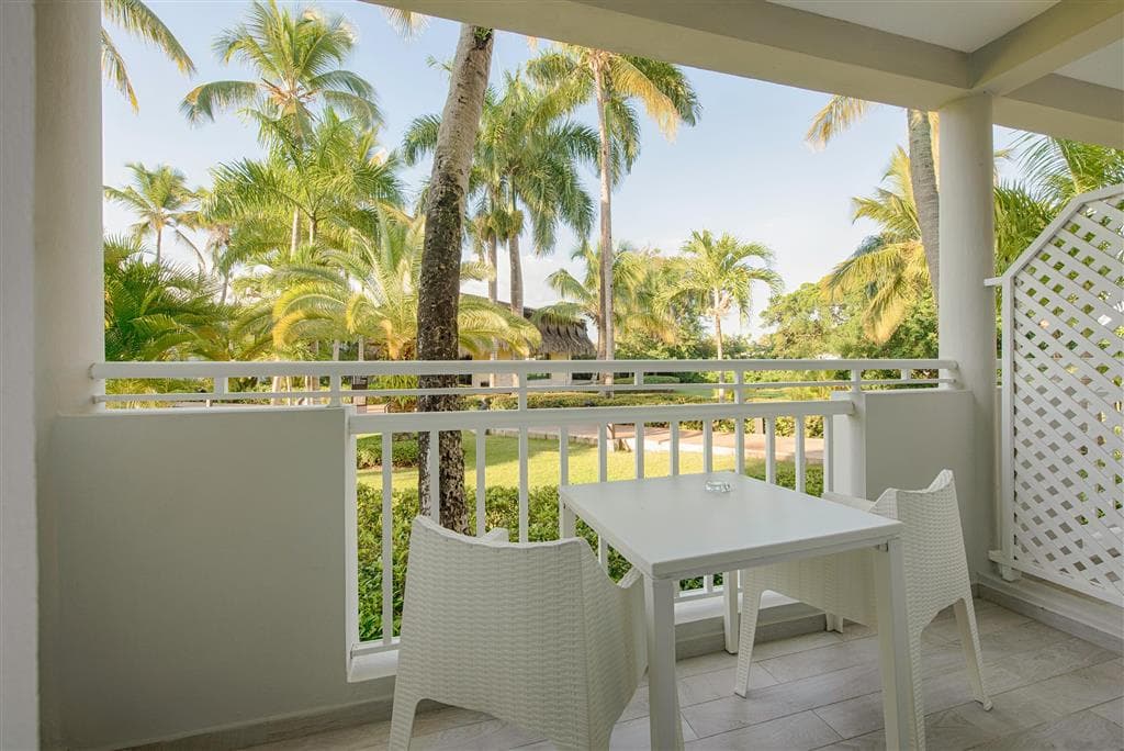 Grand Sirenis Cocotal Beach Resort & Aquagames