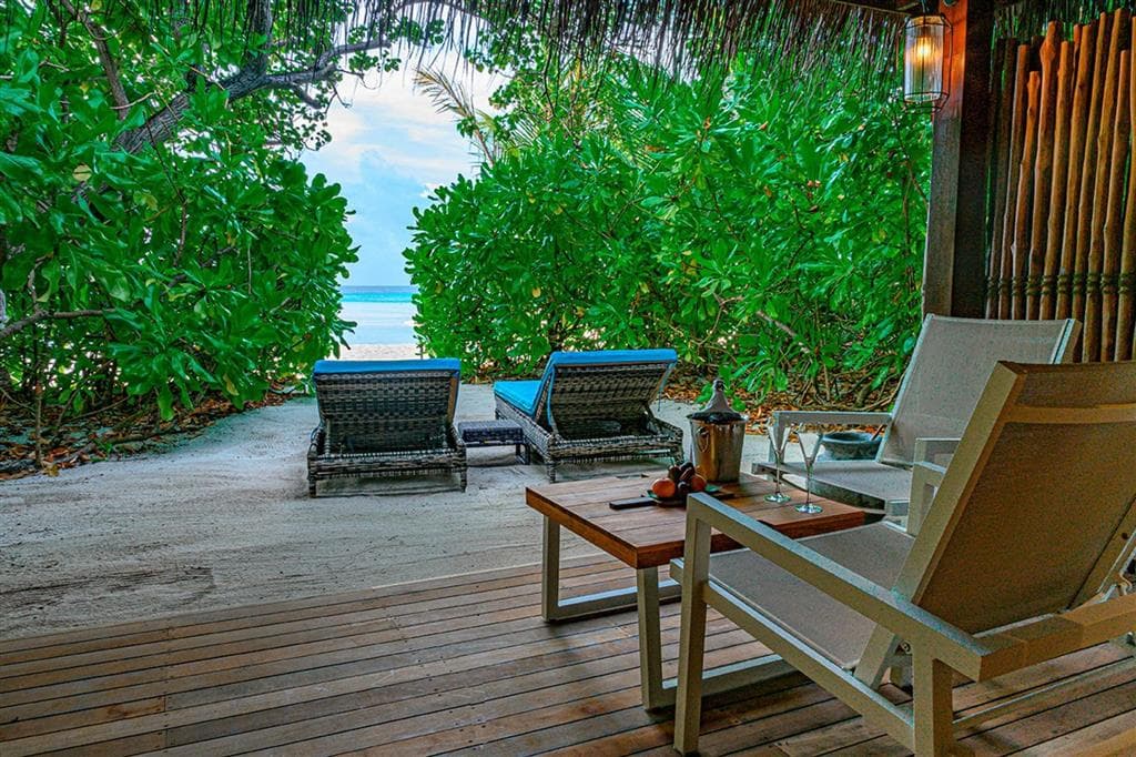 Constance Moofushi Maldives