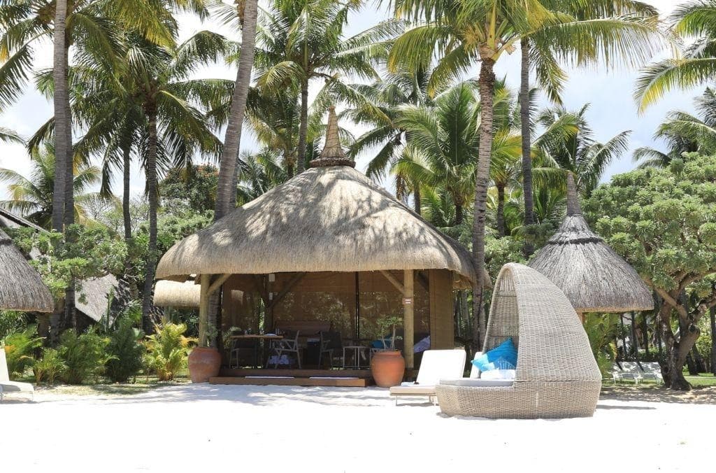 La Pirogue, A Sun Resort