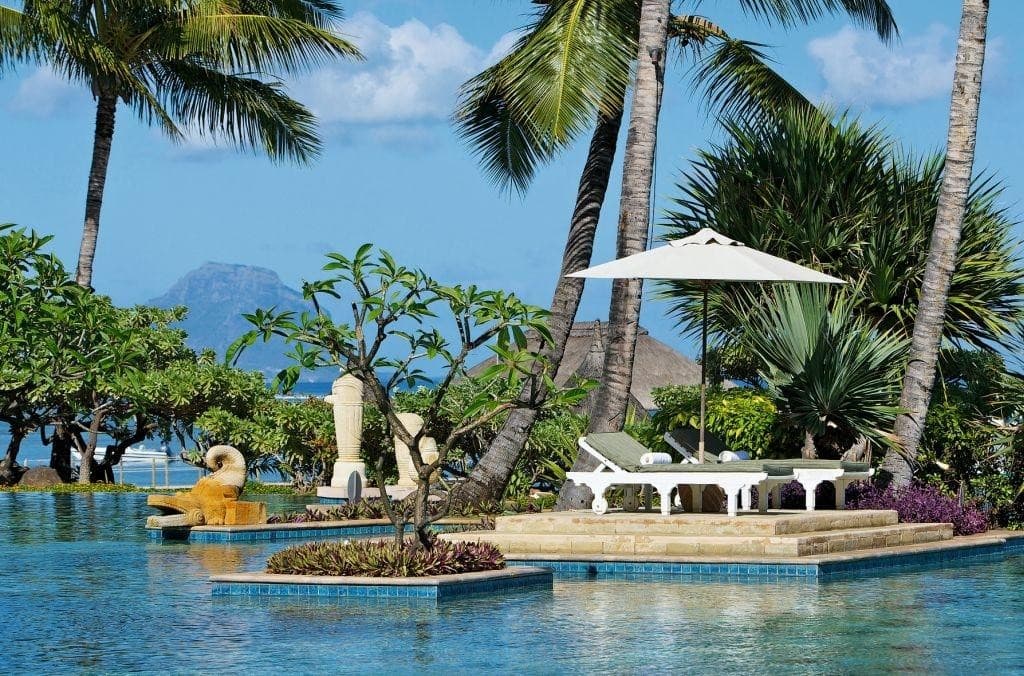 La Pirogue, A Sun Resort