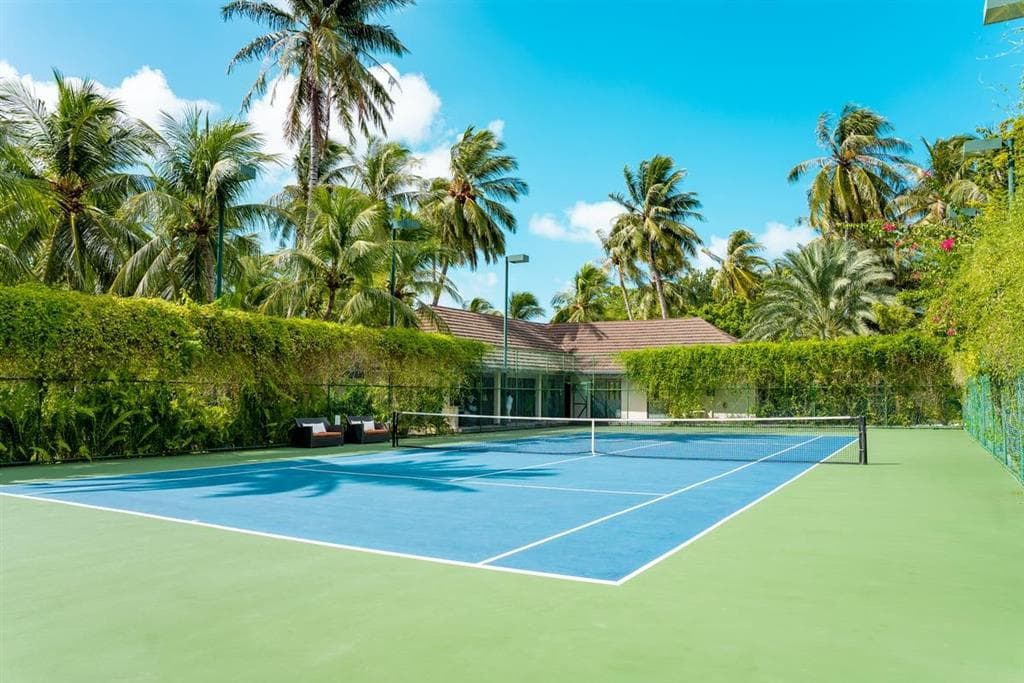 Lily Beach Resort & Spa