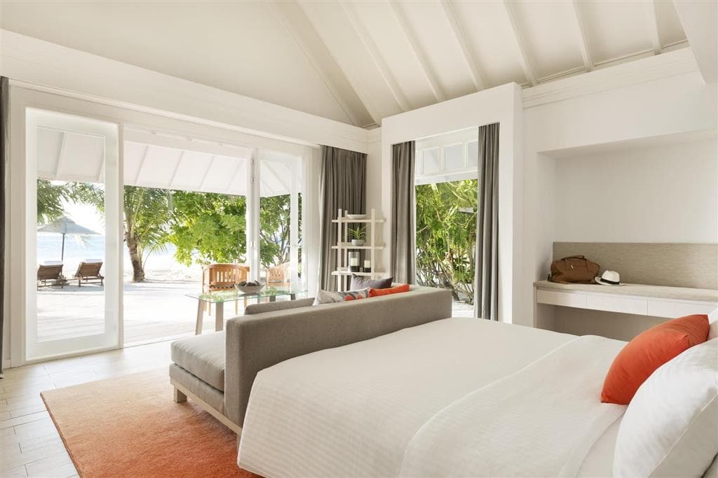 Lux* South Ari Atoll Resort & Villas
