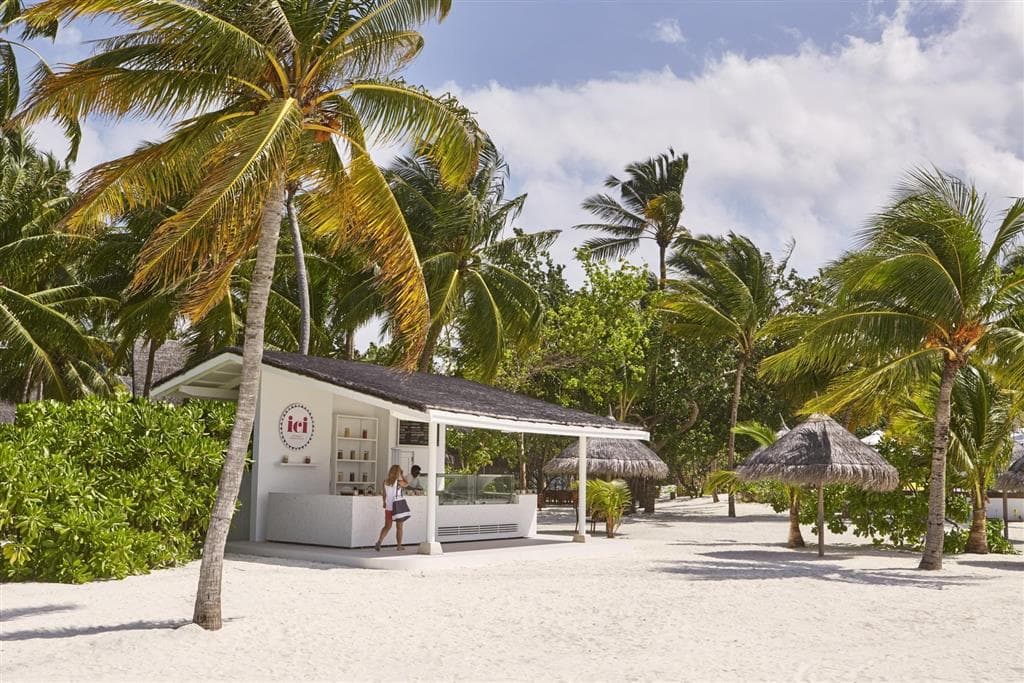 Lux* South Ari Atoll Resort & Villas