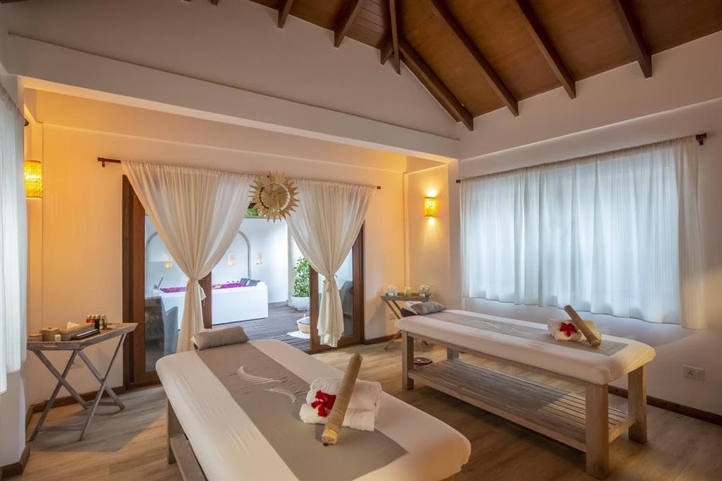 Reethi Faru Resort