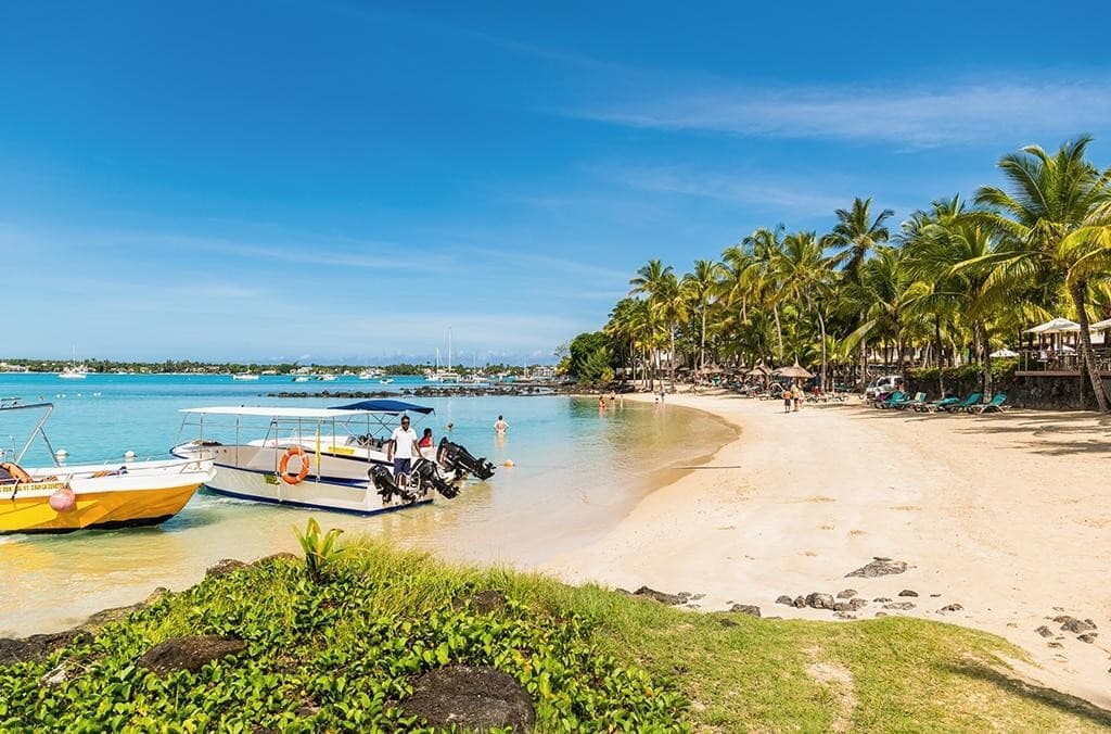 Mauricia Beachcomber Resort & Spa