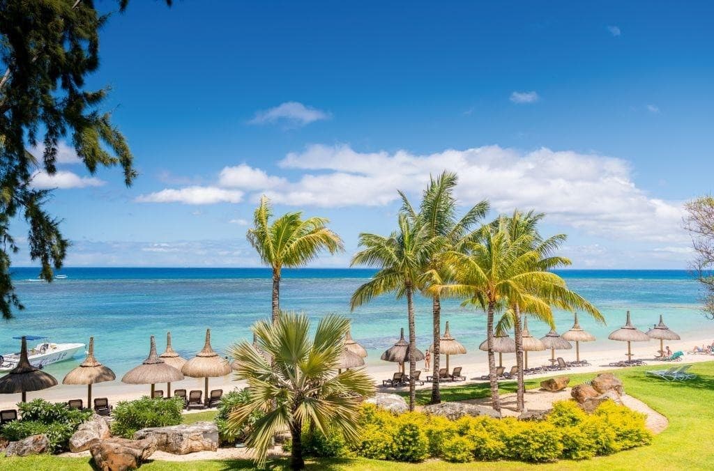 Victoria Beachcomber Resort & Spa