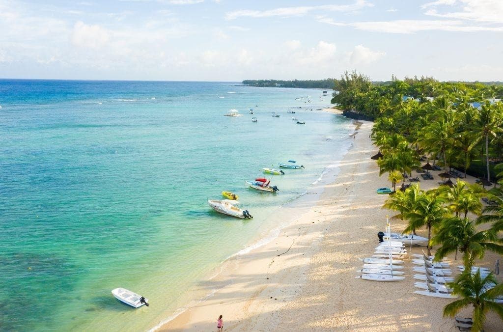 Victoria Beachcomber Resort & Spa