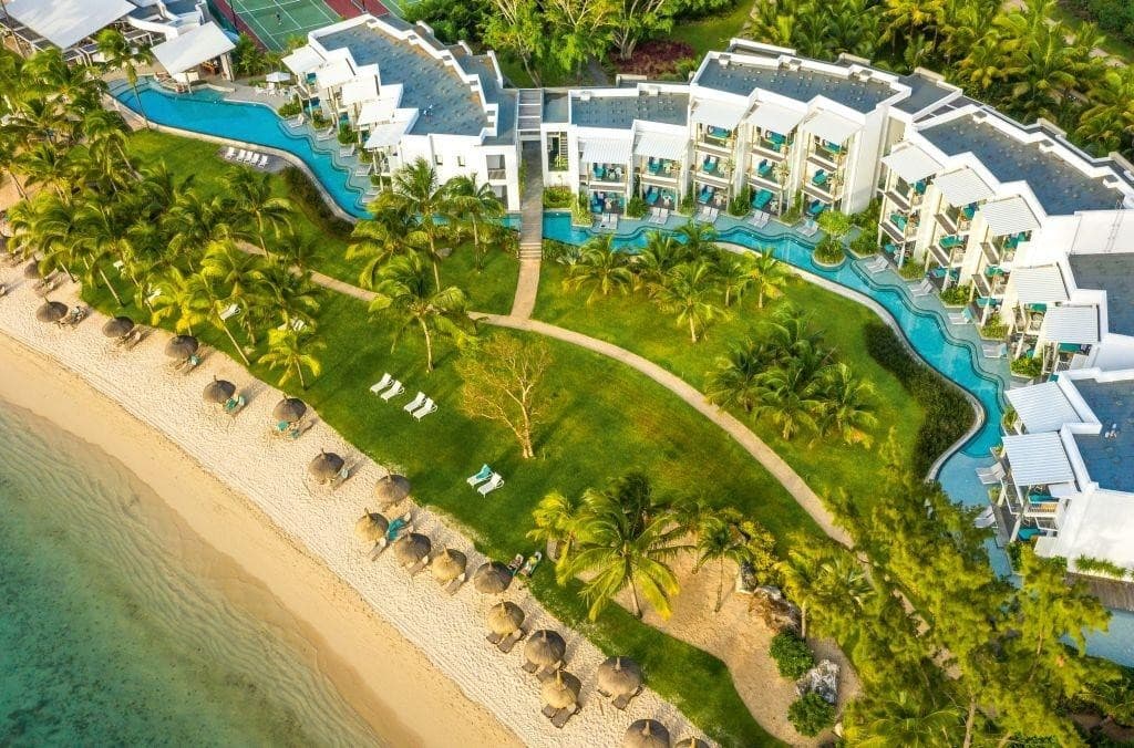 Victoria Beachcomber Resort & Spa