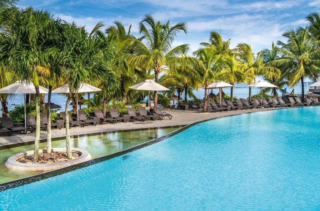 Victoria Beachcomber Resort & Spa