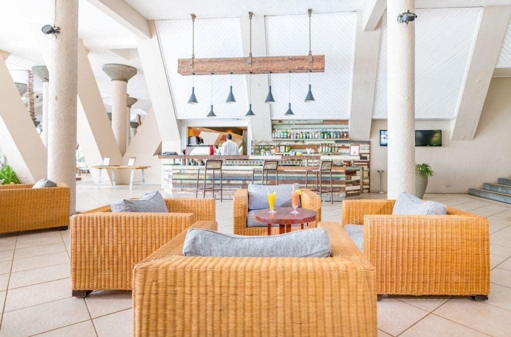 Victoria Beachcomber Resort & Spa