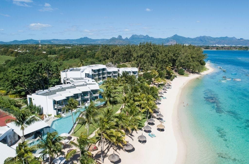 Victoria Beachcomber Resort & Spa
