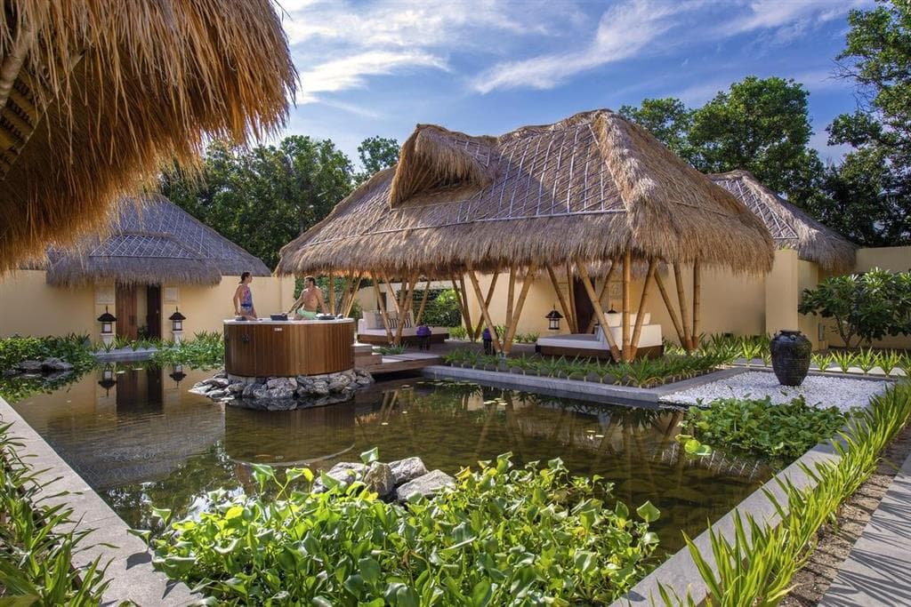 Emerald Maldives Resort & Spa
