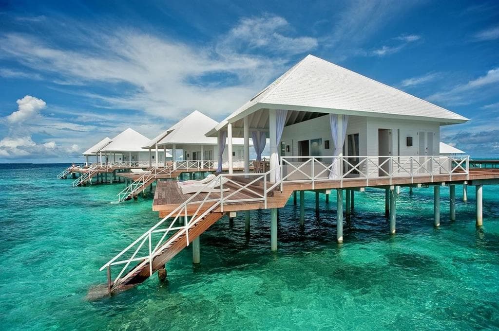 Diamonds Thudufushi