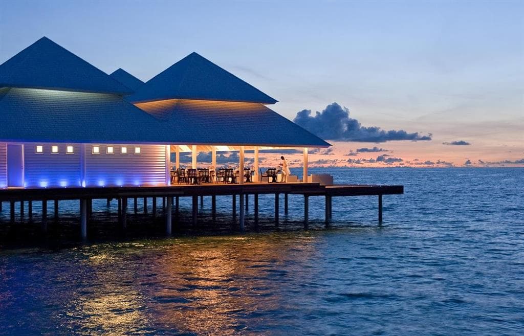 Diamonds Thudufushi