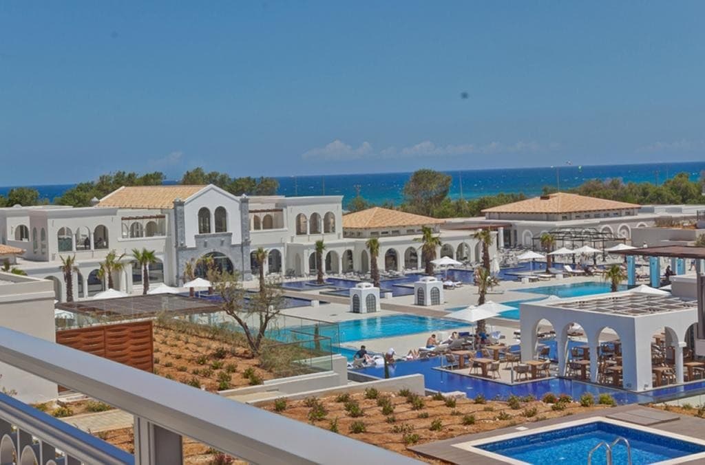 Anemos Luxury Grand Resort