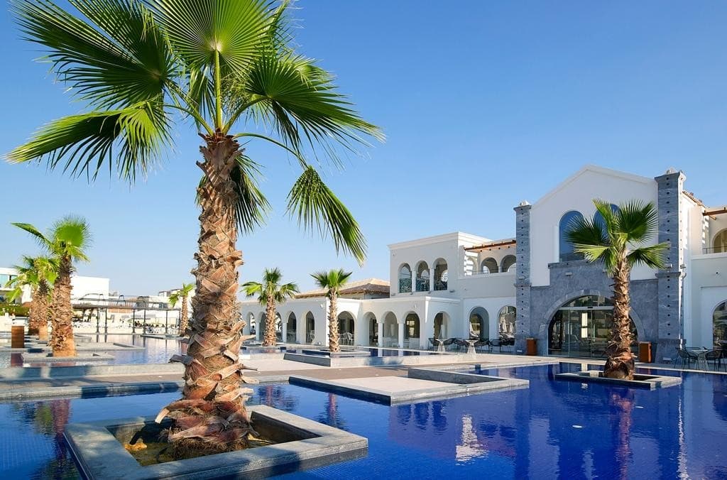 Anemos Luxury Grand Resort