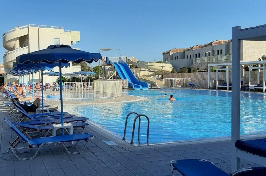 Delfinia Resort