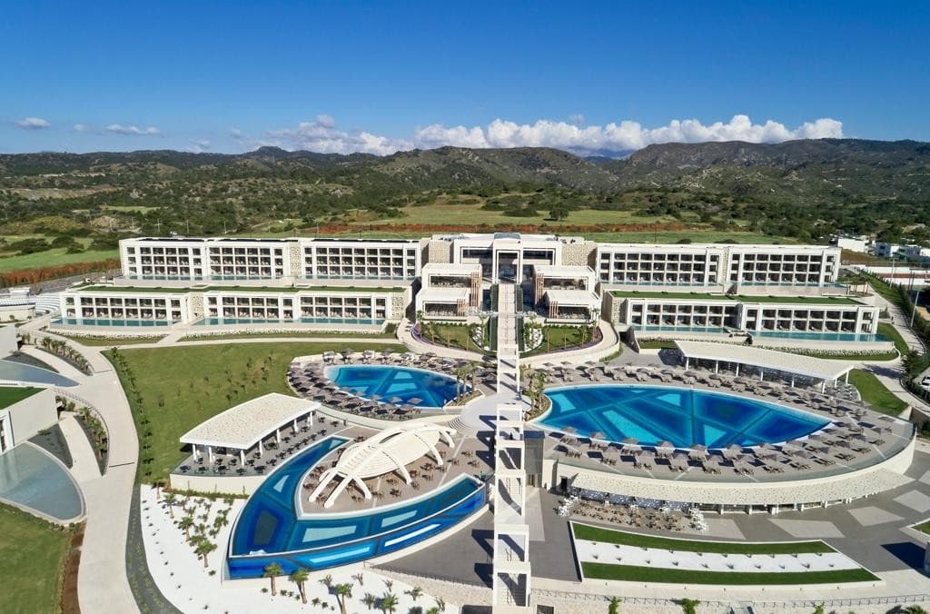 Knossos Beach Bungalows & Suites