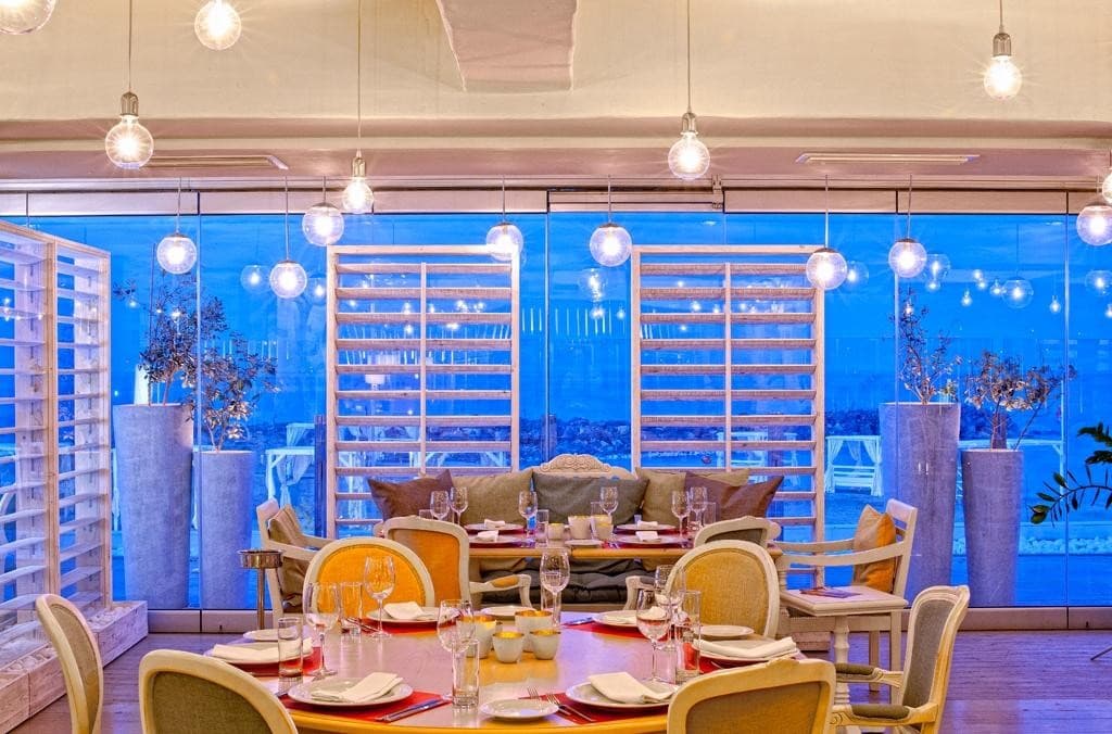 Knossos Beach Bungalows & Suites