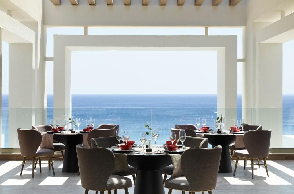 Knossos Beach Bungalows & Suites