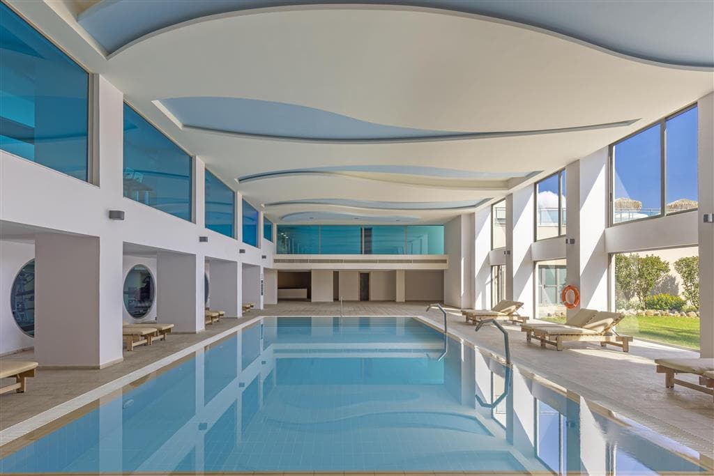 Kresten Royal Euphoria Resort