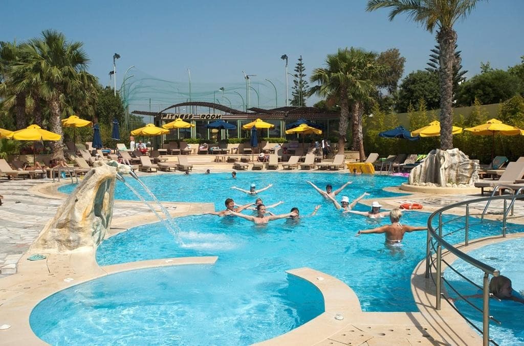 Star Beach Village