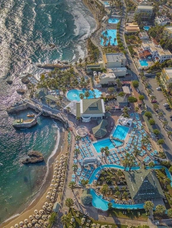 Star Beach Village