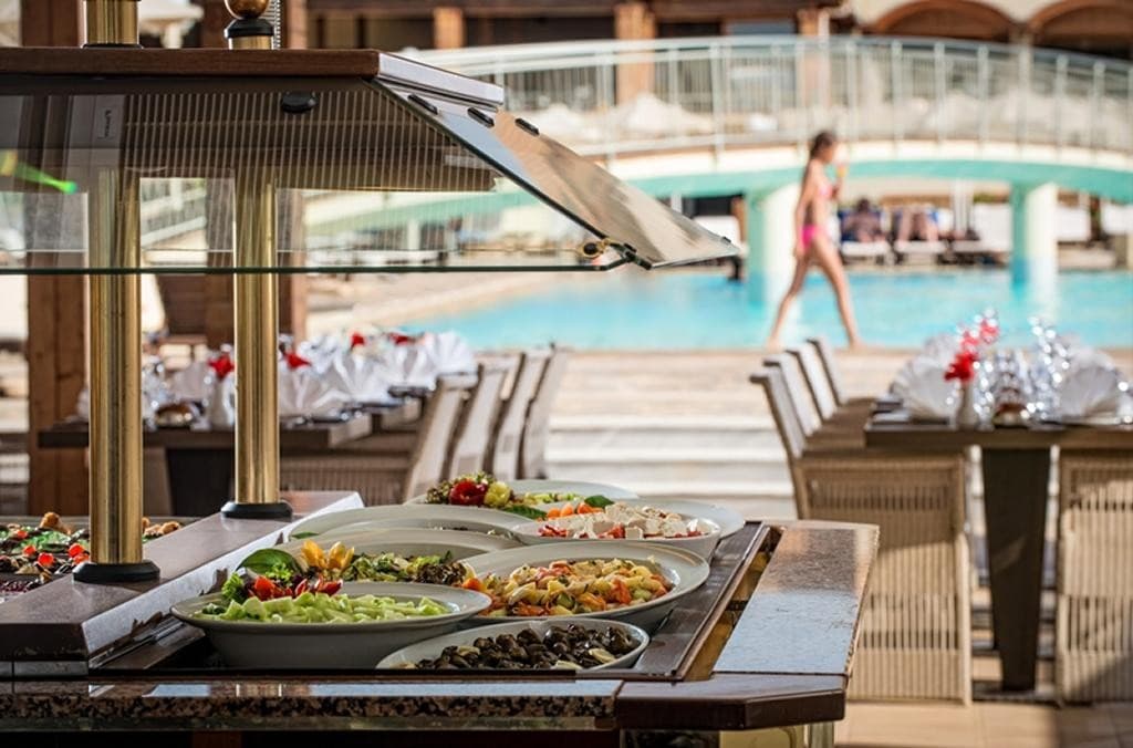 Bella Beach Resort