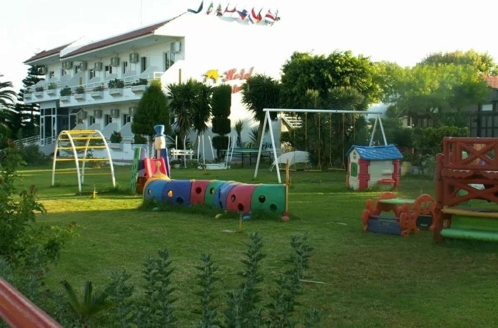 Asterias Bay