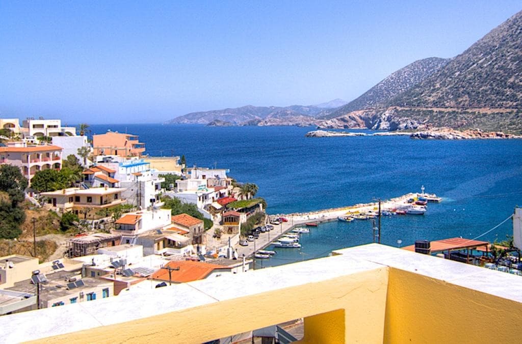 Athina